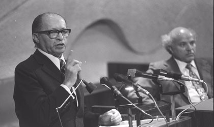 Daniel Gordis Biography of Menachem Begin an Israeli Bestseller