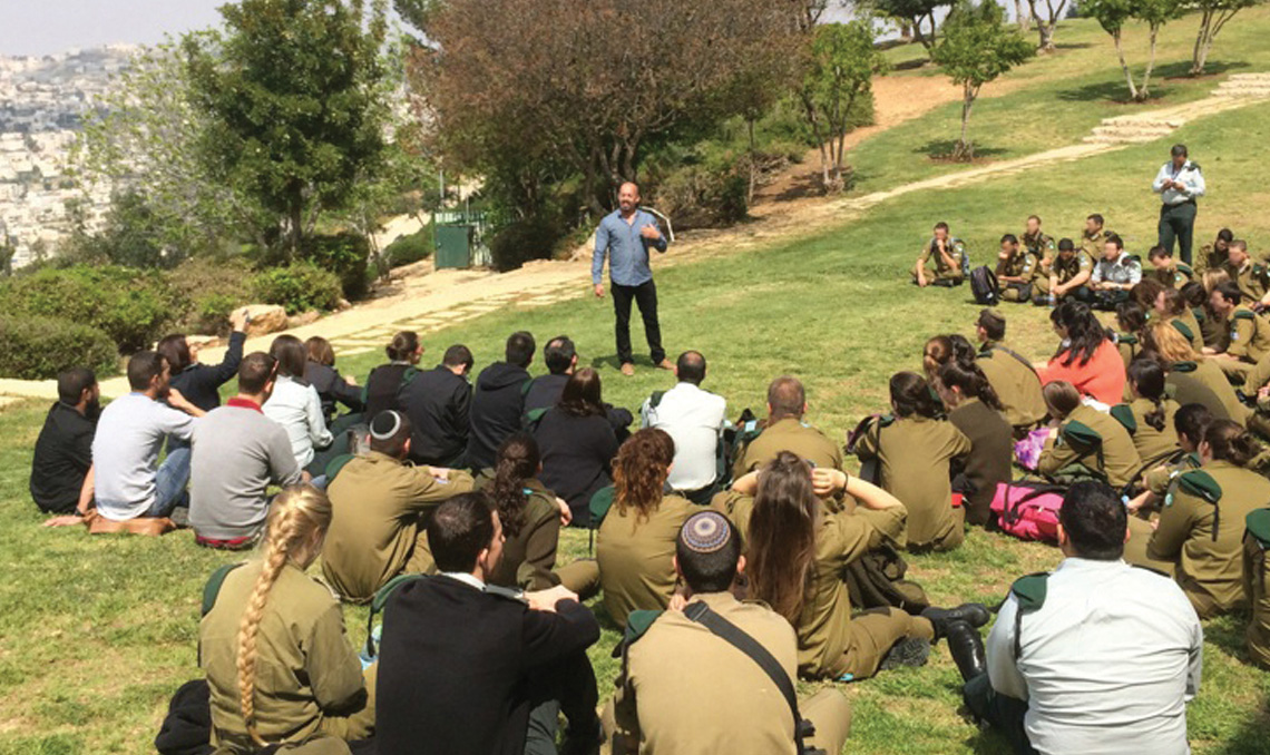 Humanities for Heroes: The David and Fela Shapell IDF Education Program at Shalem